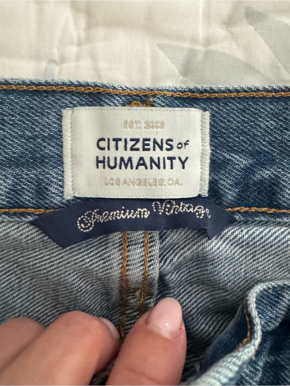 Citizens of Humanity Miro Relaxed Barrel Leg Jeans Sz 25 - Picture 2 of 7